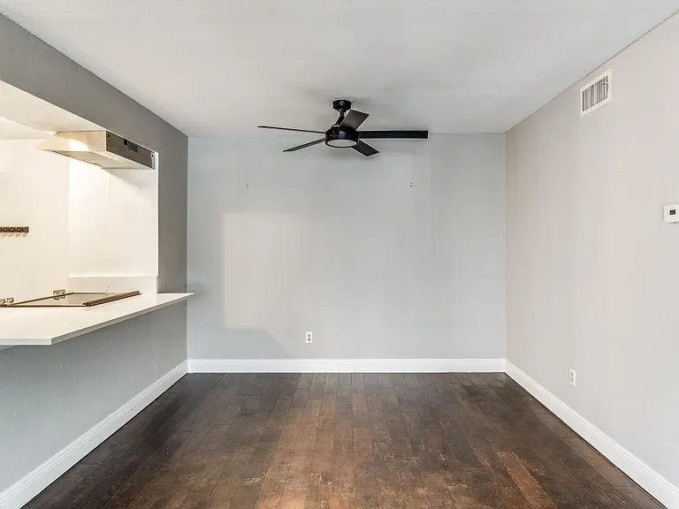 8110 Skillman St #2019 — Photo 10