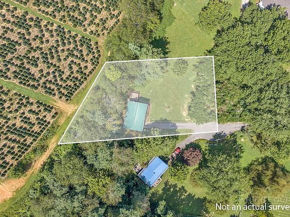 4th image of 226 Clay Hodges Road