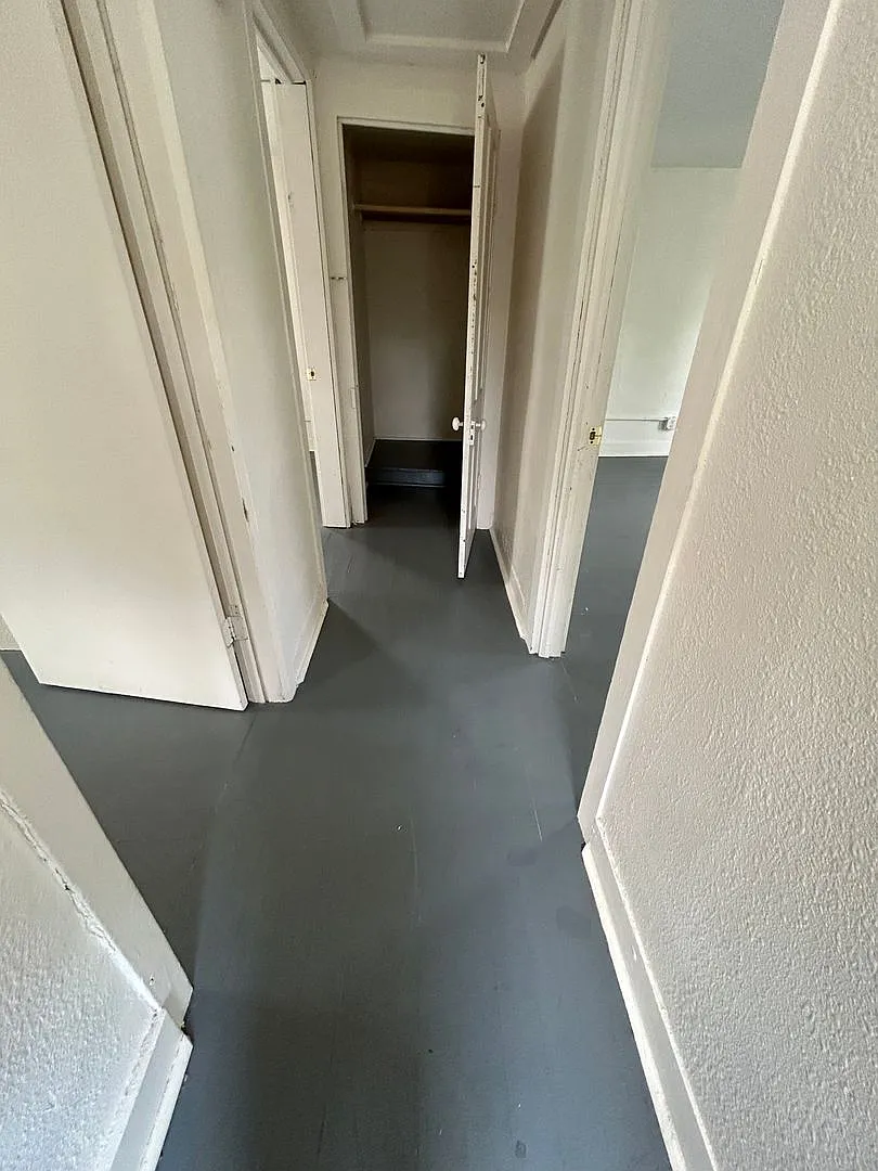 4 Bedroom House Near Viterbo, Downtown La Crosse & Viterbo $1,695/Month — Photo 1