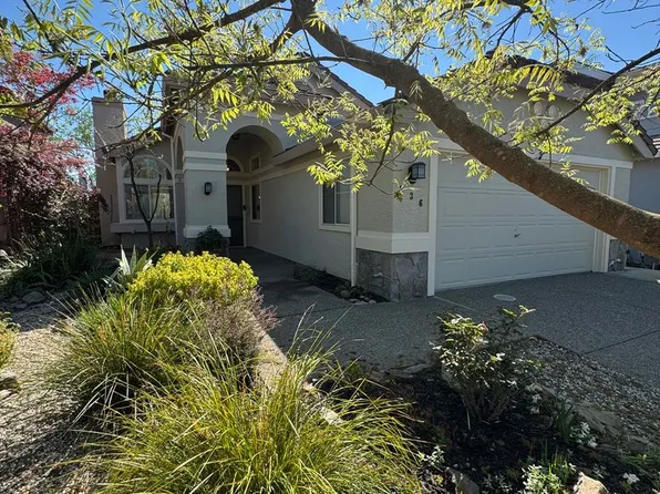 236 Rochelle Ct, Roseville, CA 95661