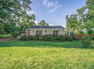 5476 State Highway 154 W, Gilmer, TX 75644