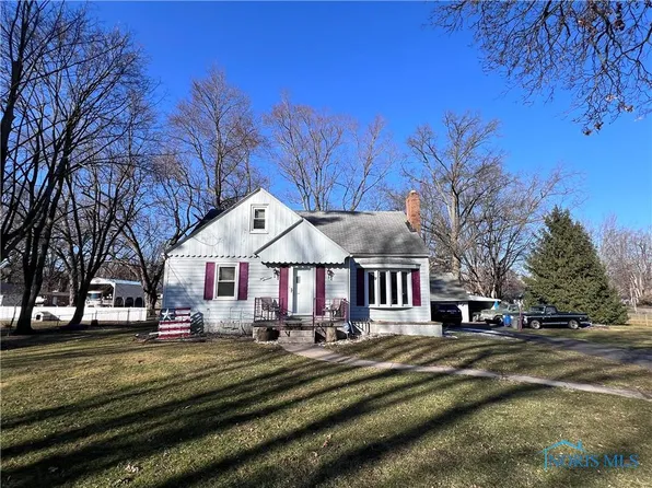 917 Harrow Rd, Toledo, OH 43615