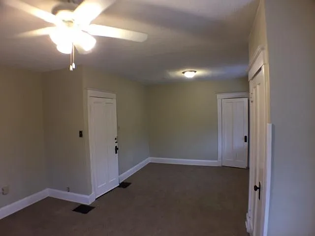 2900 Romana Pl #2 — Photo 8