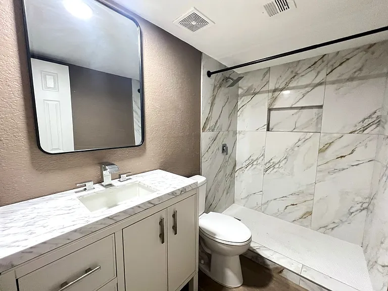 2201 Sun Ave #B — Photo 15