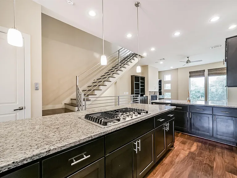 5425A Hidalgo St — Photo 15