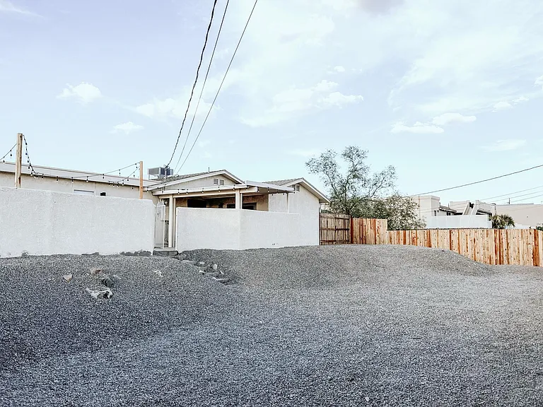 3188 Silver Bell Dr — Photo 19