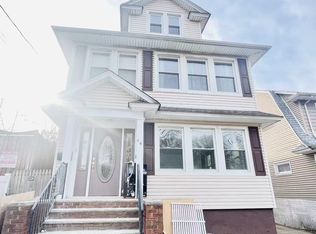 14 Joan Pl, Staten Island, NY 10314