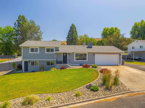 3233 Meadowlark Dr, Lewiston, ID 83501