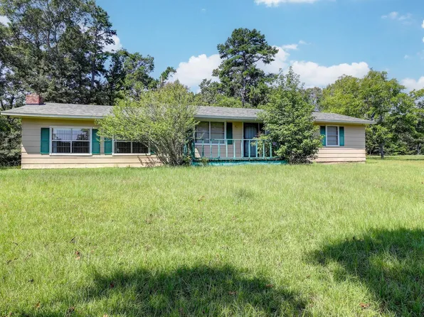 85 County Road 3668, Queen City, TX 75572