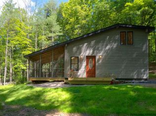 47 Cooper Hollow Ln, Bearsville, NY 12409