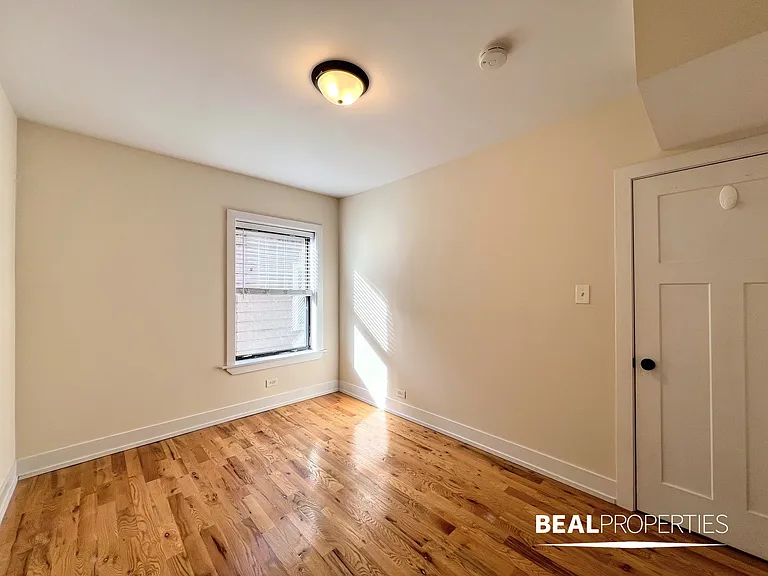 2954 N Seminary Ave #1 — Photo 8