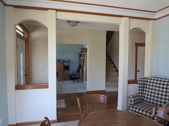 3rd image of 19332 205th St E