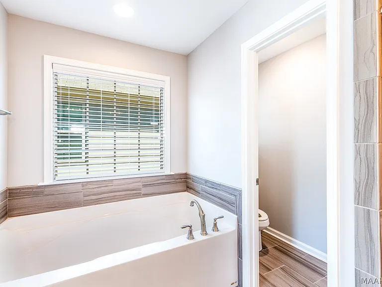 7119 Birch Creek Trl — Photo 15