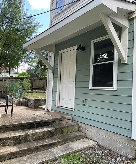 1216 N Roxboro St #B — Photo 2