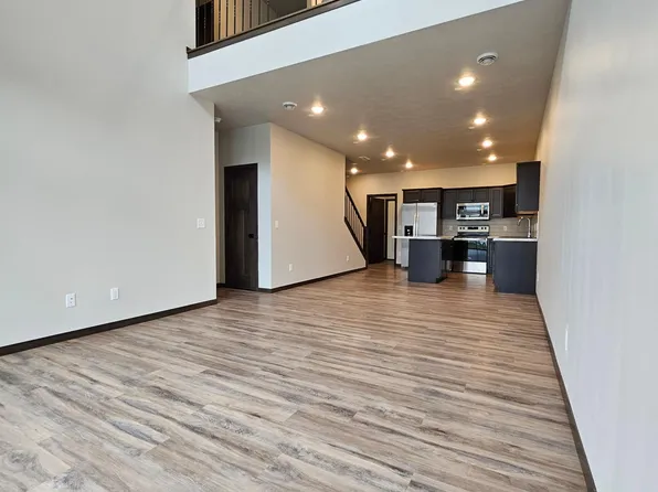 2606 E Bison Trl #2606, Sioux Falls, SD 57108