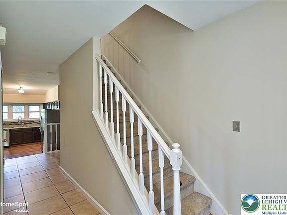 4th image of 1862 Falcon Dr