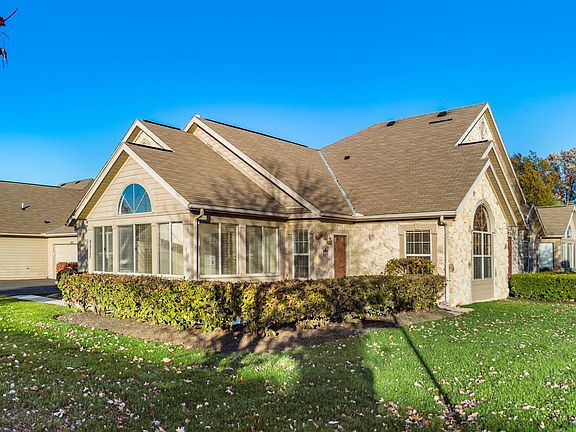 5th image of 8837 Linksway Dr