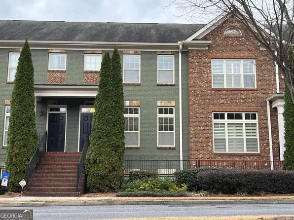 7805 Glisten Ave, Sandy Springs, GA 30328