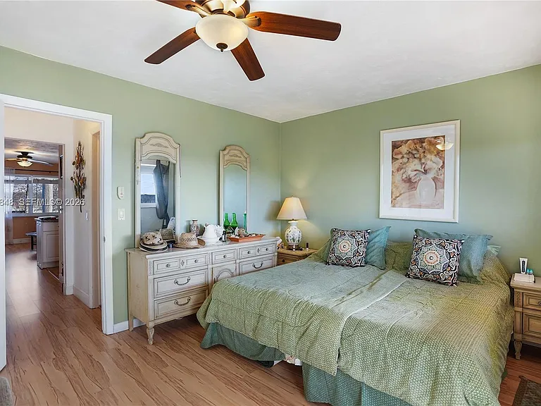 1000 SW 11th Ave #17E — Photo 11