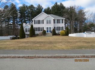 72 Heritage Rd, Dracut, MA 01826
