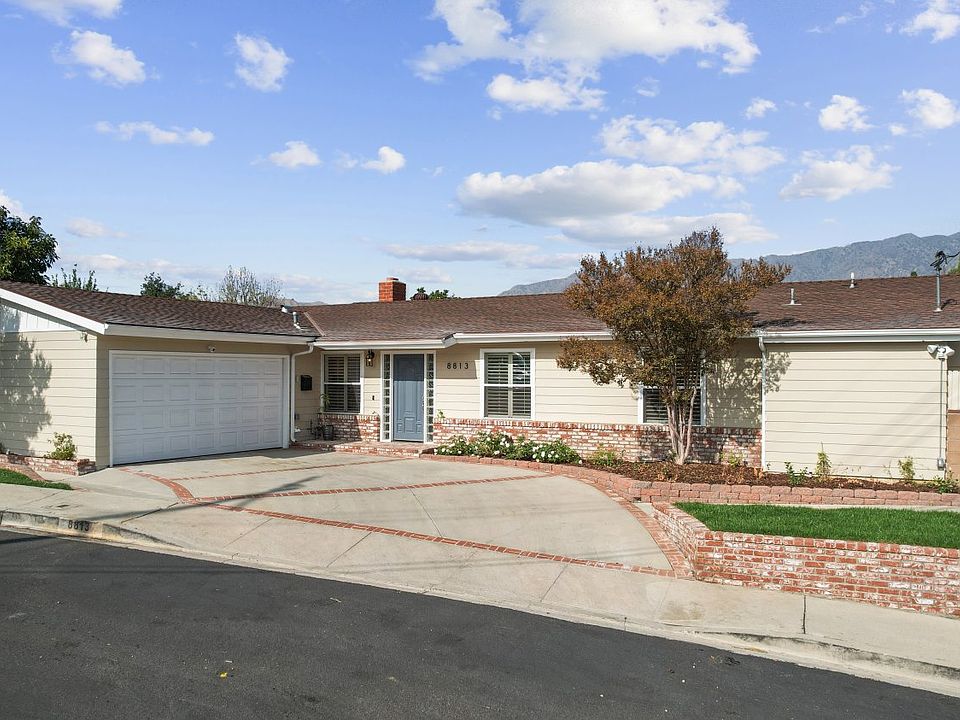 1st image of 8813 Mulberry Dr