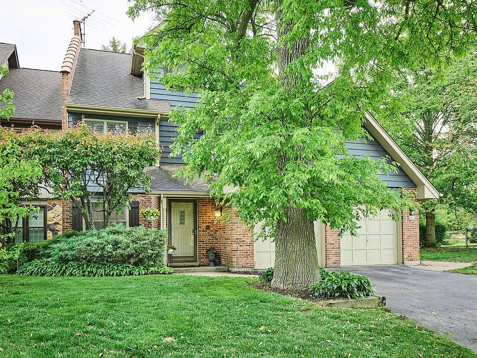 1st image of 202 Country Ln #202