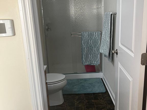 2nd image of 207 Oakford St