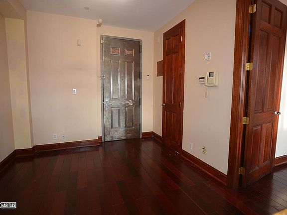 5th image of 12-14 31st Ave #4