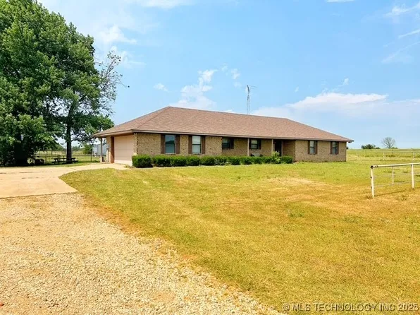 7532 E 130th Rd, Holdenville, OK 74848