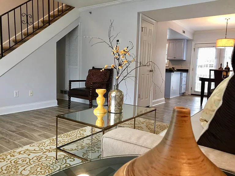 Open concept floor / new ceramic floors