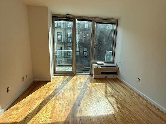 5th image of 540 W 50th St APT 4E