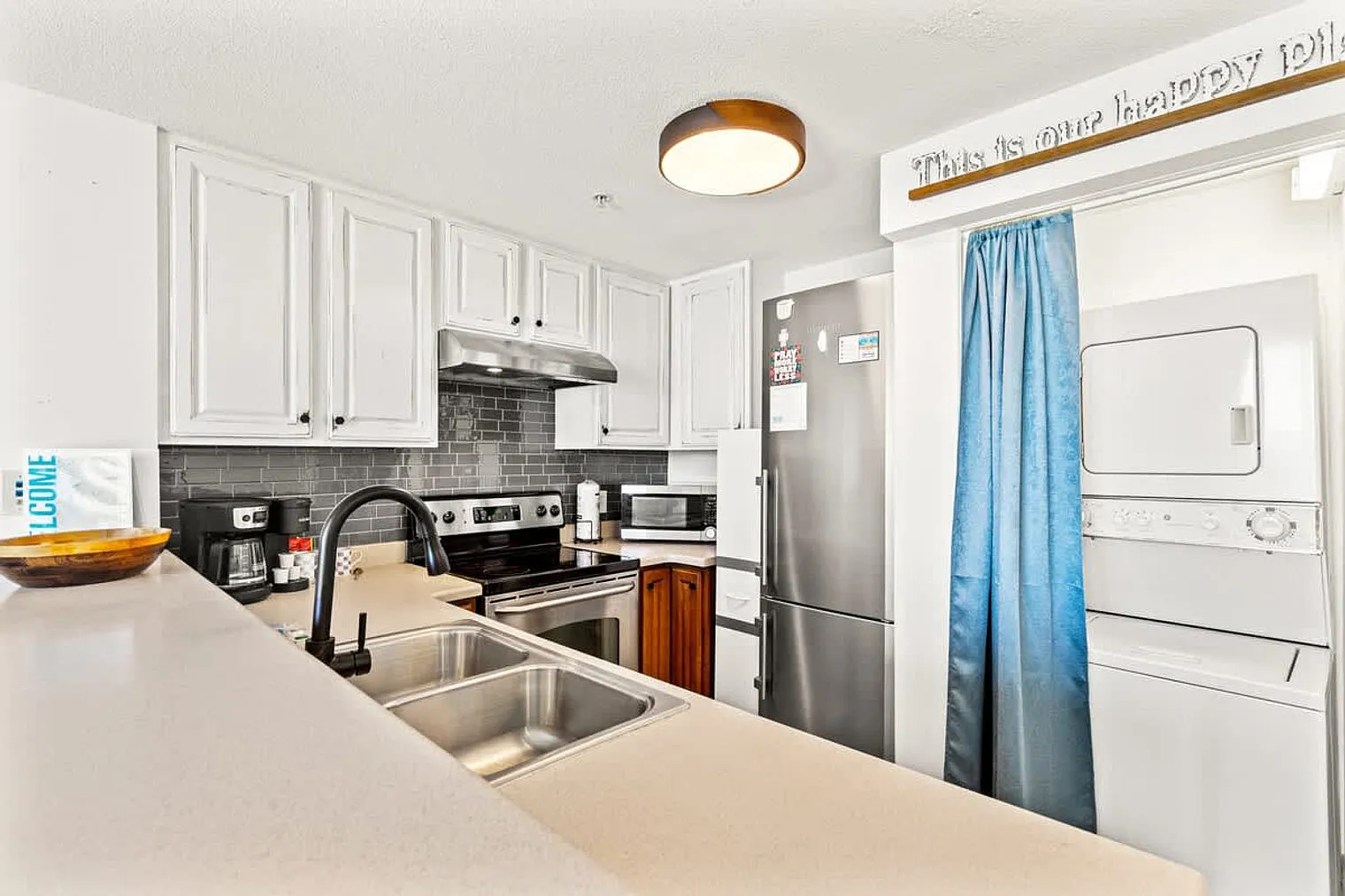 1 bed, 2.0 bath, 871 sqft, $1,531 — Photo 3