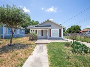 916 Iowa St, San Antonio, TX 78203