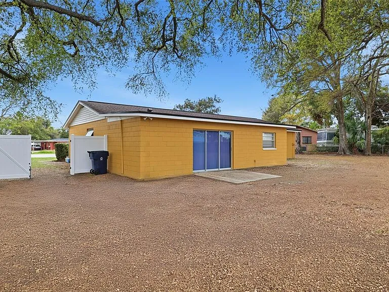 2327 W Knollwood Pl — Photo 34