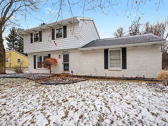 5th image of 5632 Castleton Ln