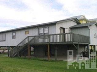 998 Gaye St, Topsail Beach, NC 28445