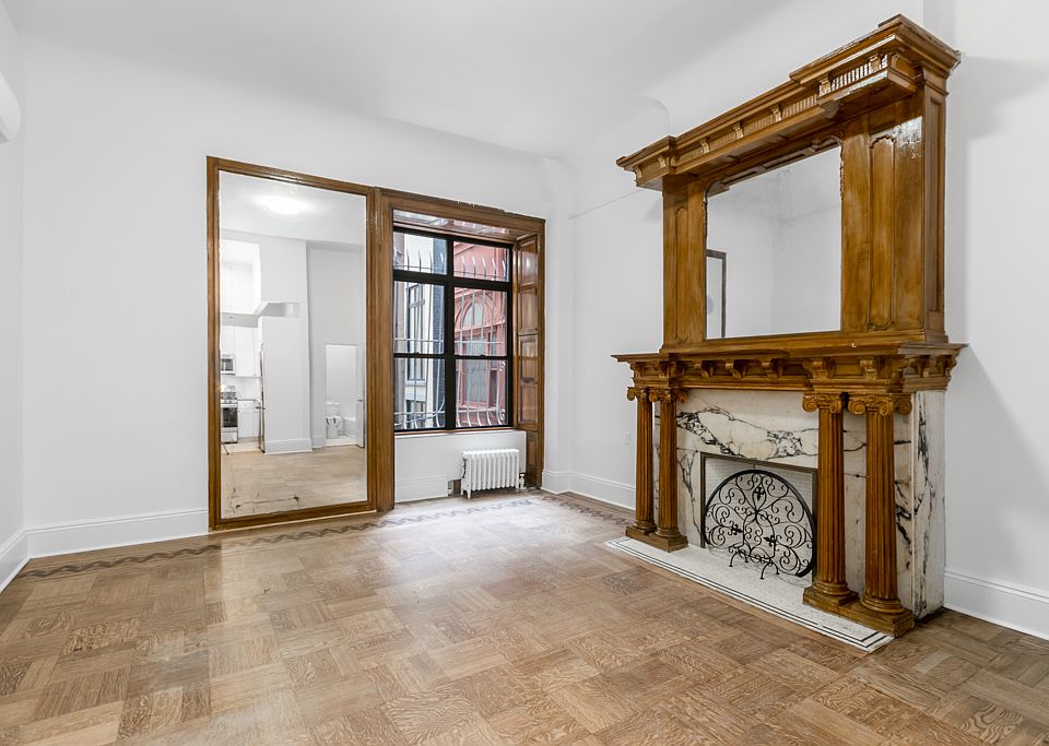 1st image of 14 W 69th St APT 5