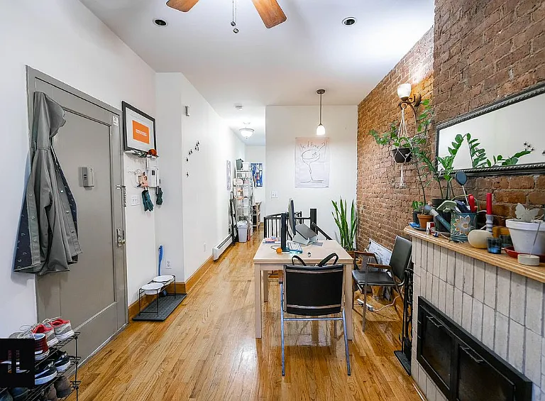 481 12th St #1B — Photo 4