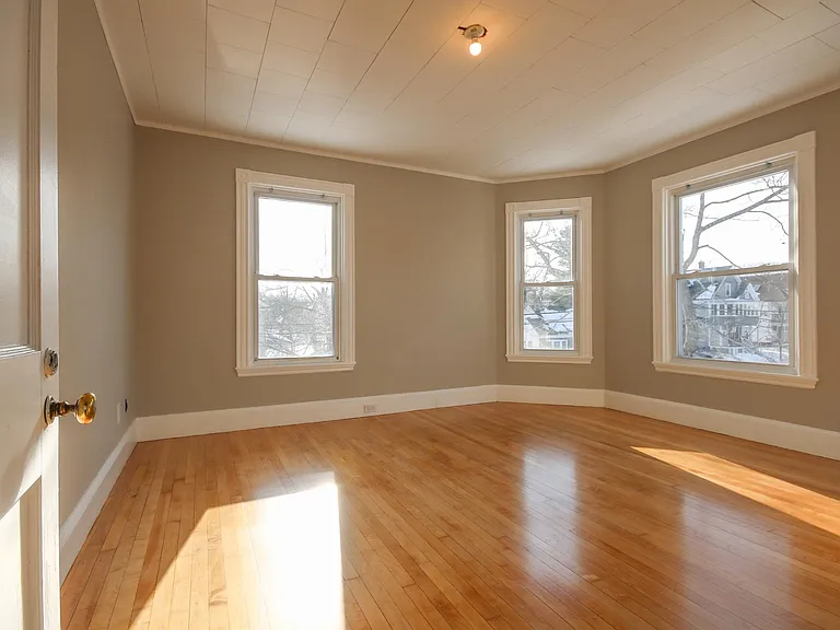 169 Glenwood Ave #2 — Photo 39