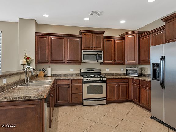 4th image of 10348 S High Bluff Dr