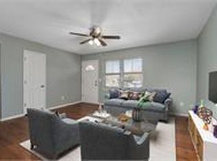 214 SE Wingate St #A, Lees Summit, MO 64063