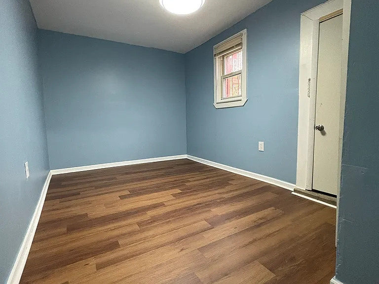 4024 Cambridge St #1 — Photo 2