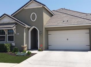 851 Twinberry Ave, Clovis, CA 93619