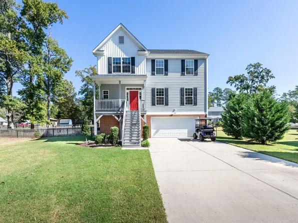 605 Wildey Rd, Seaford, VA 23696
