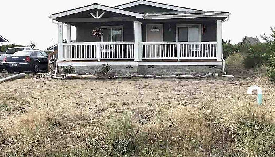 1st image of 1249 Storm King Ave SW
