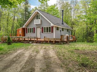 60 Fellows Ln, Winthrop, ME 04364