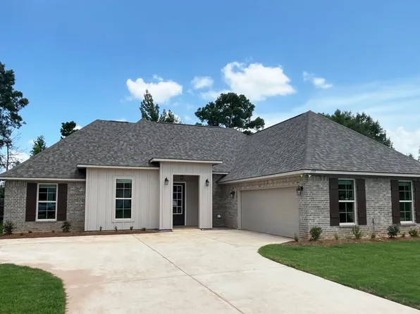 159 Lessie Dr, Stonewall, LA 71078