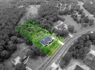 7070 Racehorse Dr, Waller, TX 77484