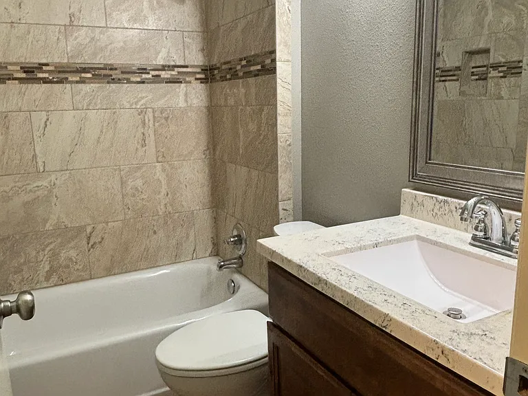 4109 Lotus St — Photo 3