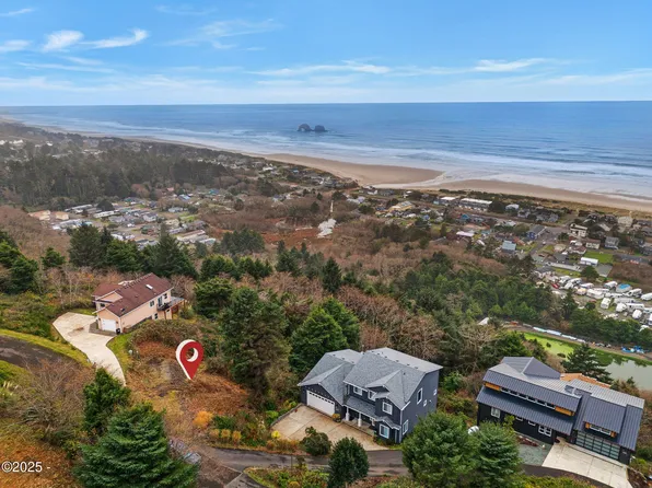 Longview Loop #20, Rockaway Beach, OR 97136